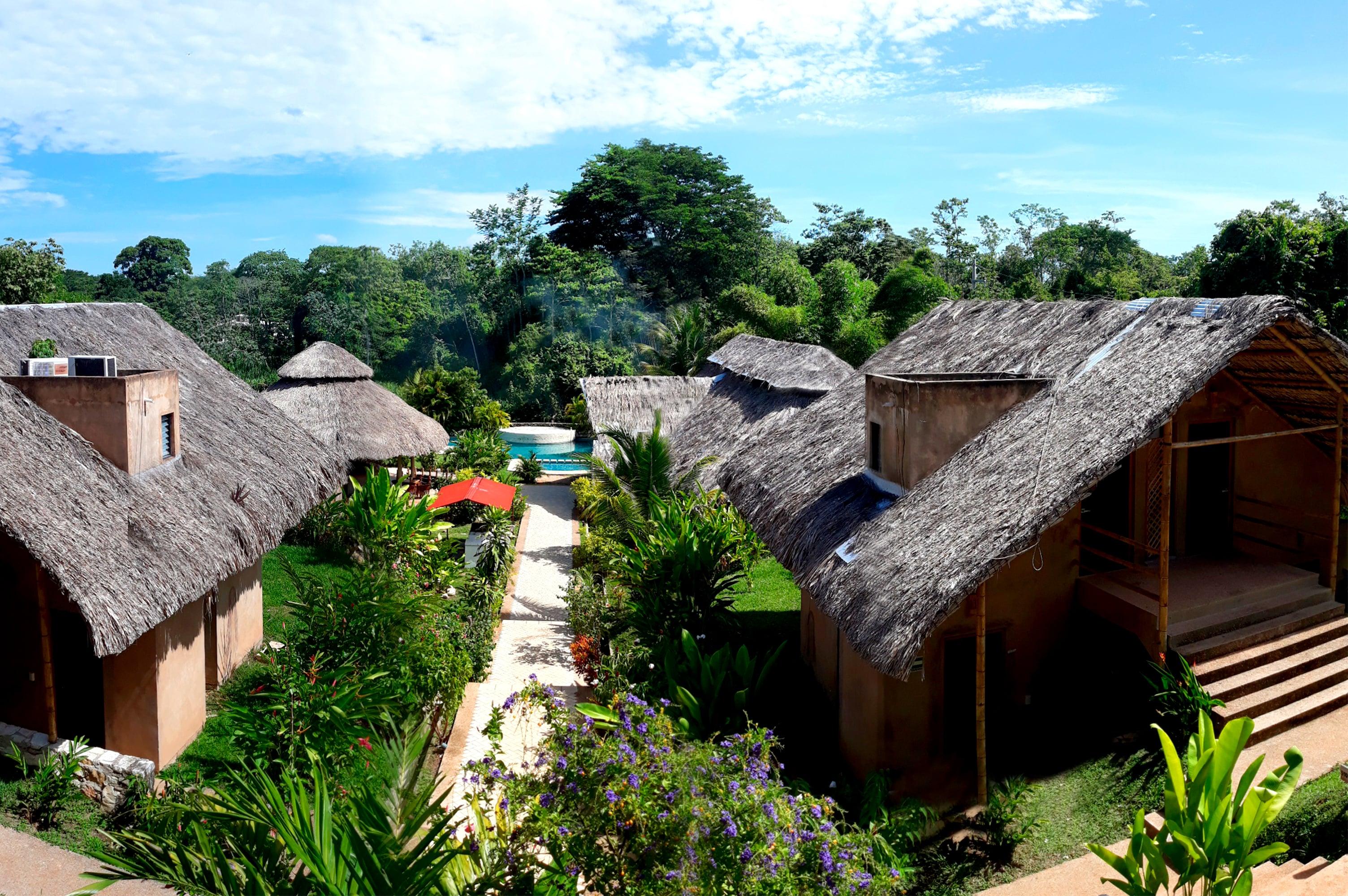 Axkan Palenque, Shows En Vivo & Gastronomia Mar Y Tierra & Travel Agency Экстерьер фото