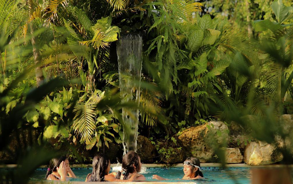 Axkan Palenque, Shows En Vivo & Gastronomia Mar Y Tierra & Travel Agency Экстерьер фото